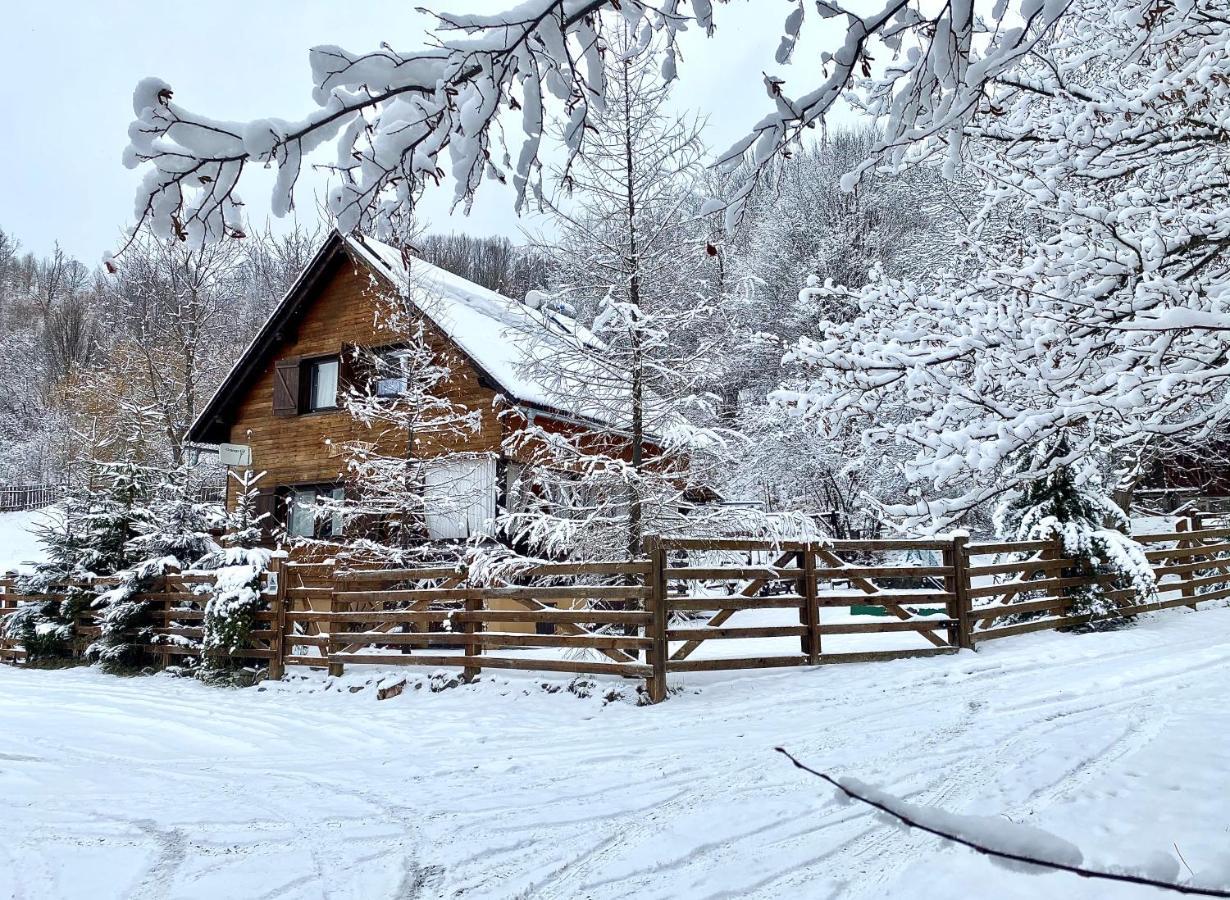 Emerald Chalet เปรอิด ภายนอก รูปภาพ